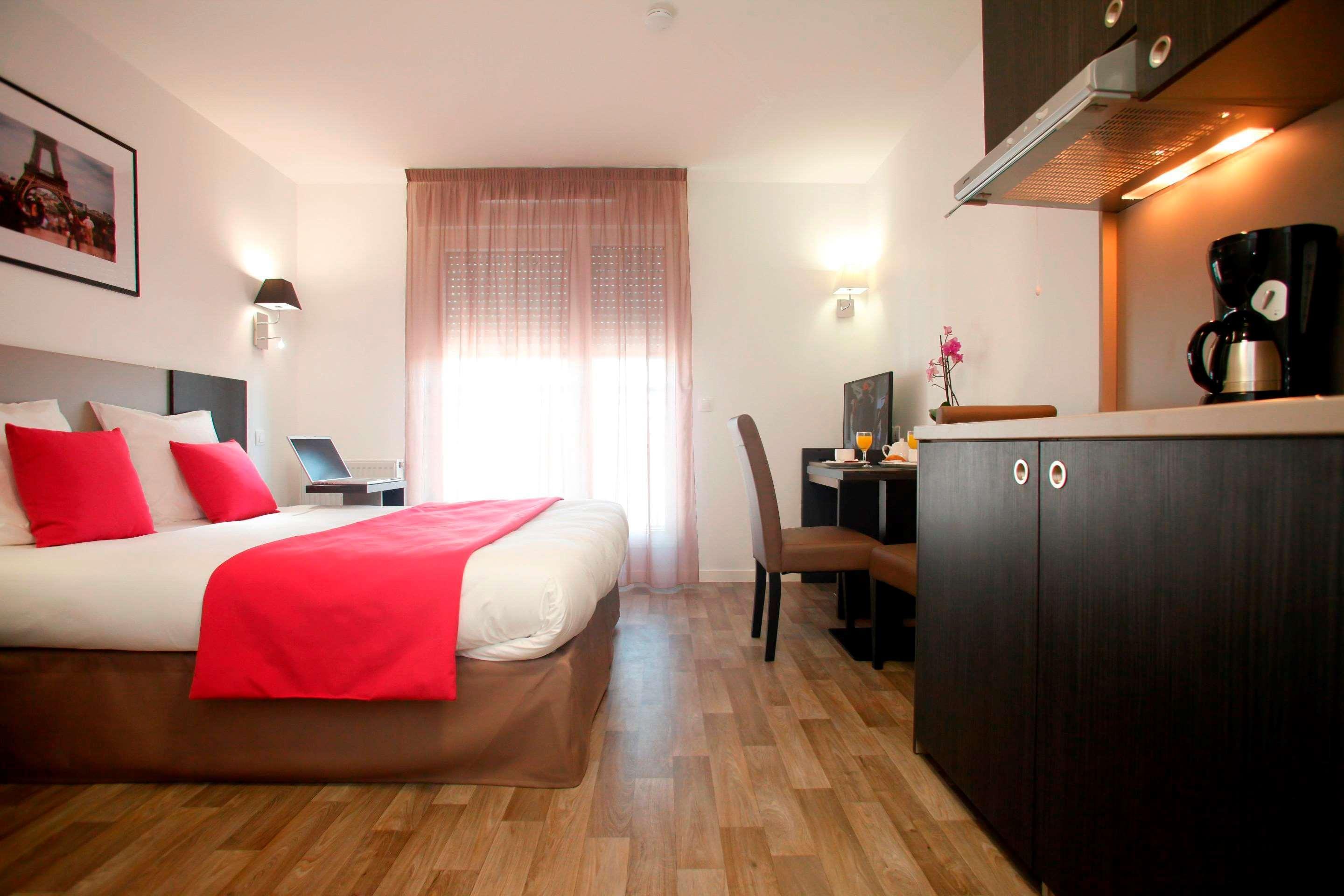 Appart Hotel Odalys City Paris Levallois Esterno foto