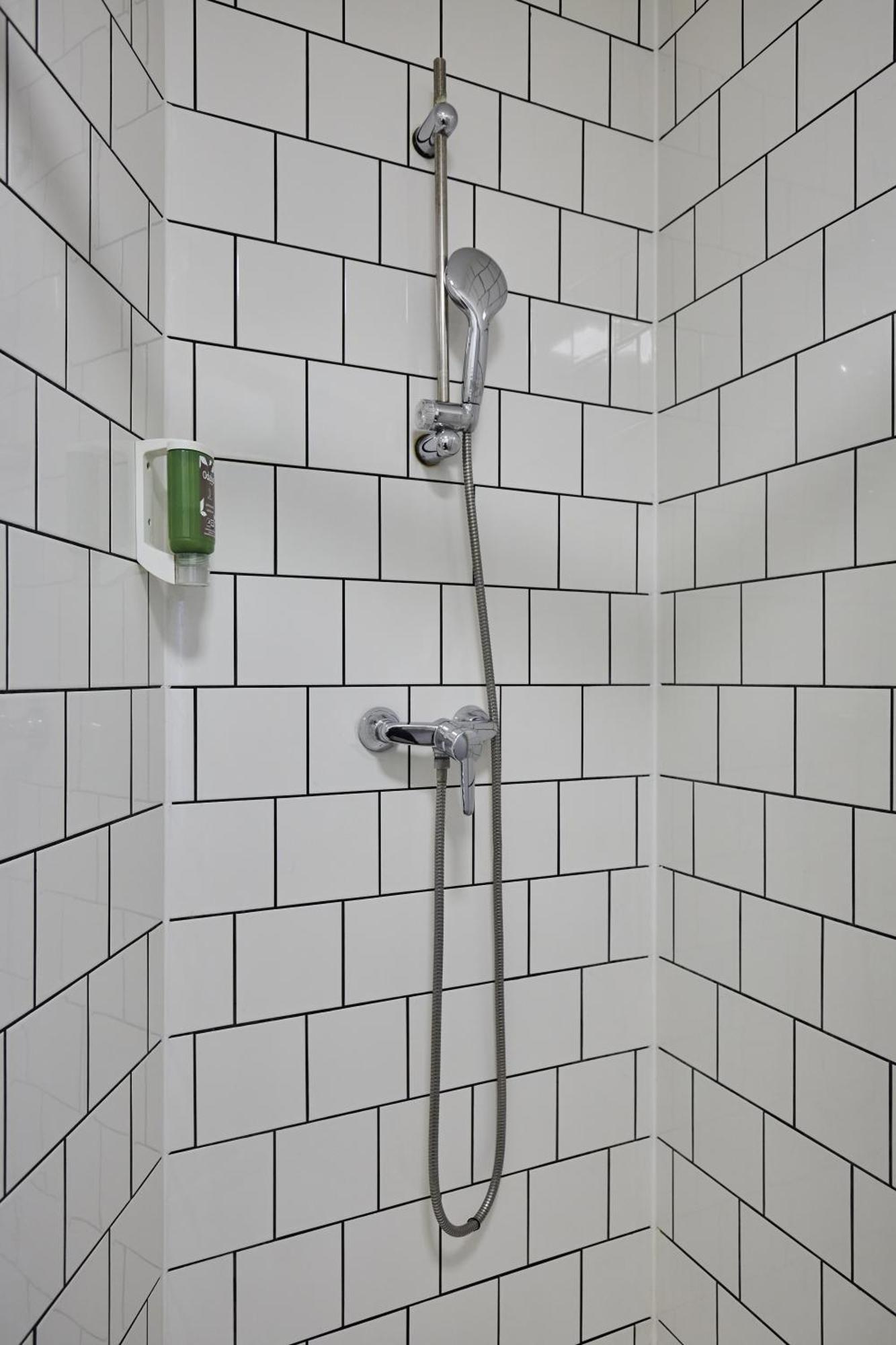 Appart Hotel Odalys City Paris Levallois Esterno foto